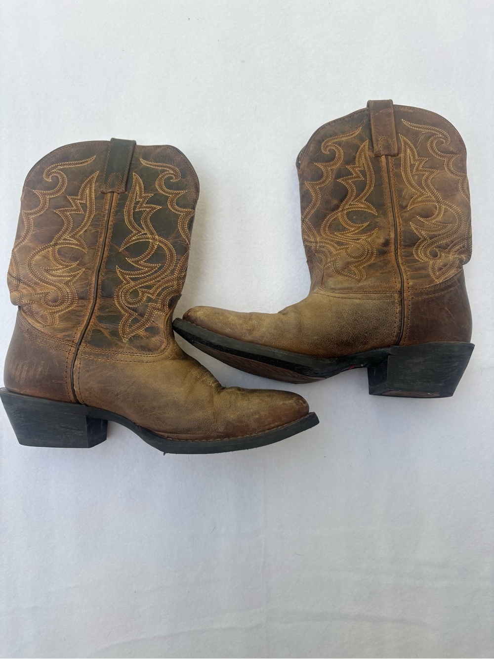Laredo Women’s Brown Embroidered Leather Cowboy Boots